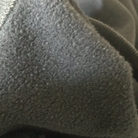 Under Armour Black Hoodie - Picture 10 of 12